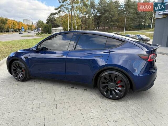Синий Тесла Model Y, объемом двигателя 0 л и пробегом 87 тыс. км за 23999 $, фото 2 на Automoto.ua