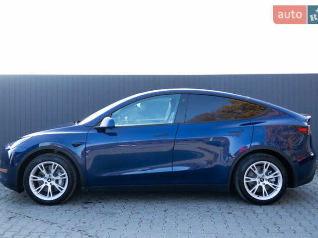 Синий Тесла Model Y, объемом двигателя 0 л и пробегом 42 тыс. км за 27000 $, фото 9 на Automoto.ua
