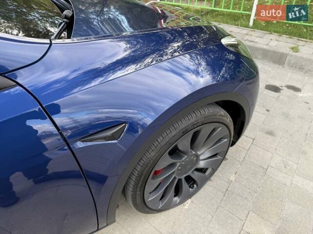 Синий Тесла Model Y, объемом двигателя 0 л и пробегом 86 тыс. км за 25900 $, фото 66 на Automoto.ua