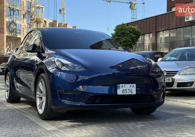 Синий Тесла Model Y, объемом двигателя 0 л и пробегом 155 тыс. км за 22500 $, фото 2 на Automoto.ua