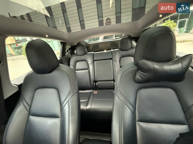 Синій Тесла Model Y, об'ємом двигуна 0 л та пробігом 48 тис. км за 30000 $, фото 20 на Automoto.ua