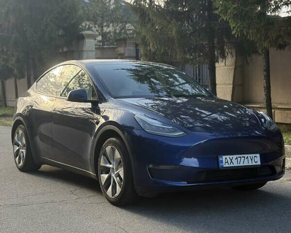 Синий Тесла Model Y, объемом двигателя 0 л и пробегом 97 тыс. км за 26500 $, фото 3 на Automoto.ua