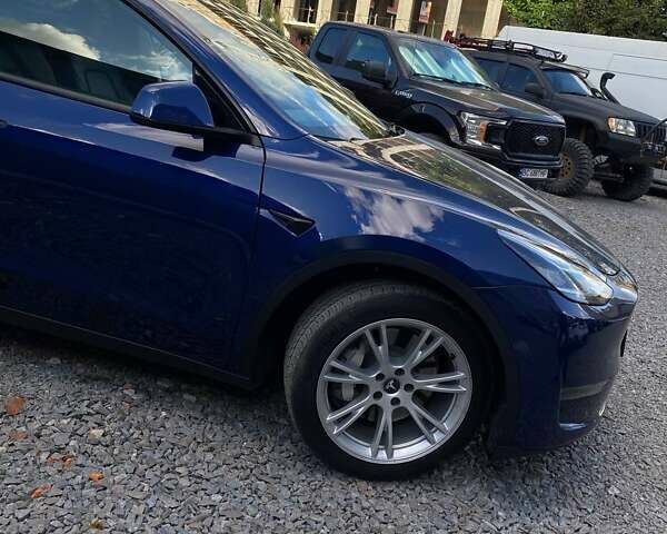 Синий Тесла Model Y, объемом двигателя 0 л и пробегом 24 тыс. км за 26000 $, фото 2 на Automoto.ua