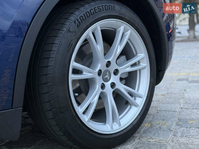 Тесла Model Y 2021 в Харькове на Automoto.ua Синий Тесла Model Y, объемом двигателя 0 л и пробегом 113 тыс. км за 21200 $, фото 76 на Automoto.ua