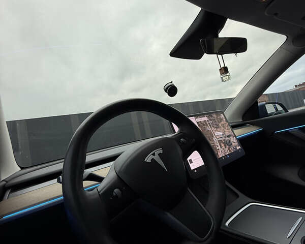 Синій Тесла Model Y, об'ємом двигуна 0 л та пробігом 48 тис. км за 30000 $, фото 22 на Automoto.ua
