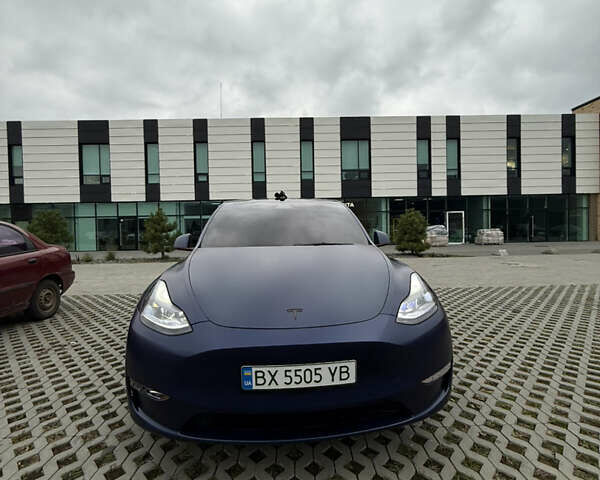 Синій Тесла Model Y, об'ємом двигуна 0 л та пробігом 48 тис. км за 30000 $, фото 1 на Automoto.ua