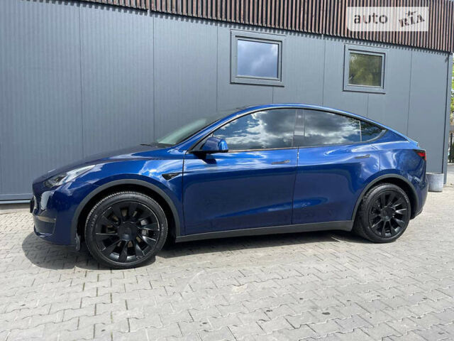 Синий Тесла Model Y, объемом двигателя 0 л и пробегом 46 тыс. км за 36900 $, фото 6 на Automoto.ua