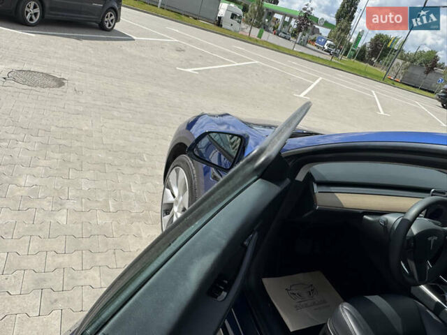 Синий Тесла Model Y, объемом двигателя 0 л и пробегом 83 тыс. км за 24999 $, фото 37 на Automoto.ua