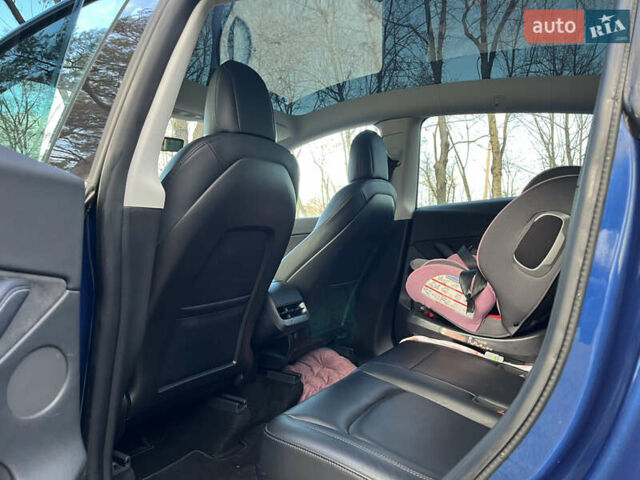 Синій Тесла Model Y, об'ємом двигуна 0 л та пробігом 72 тис. км за 27500 $, фото 26 на Automoto.ua