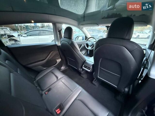 Тесла Model Y 2021 у Луцьку на Automoto.ua Синій Тесла Model Y, об'ємом двигуна 0 л та пробігом 145 тис. км за 18900 $, фото 20 на Automoto.ua