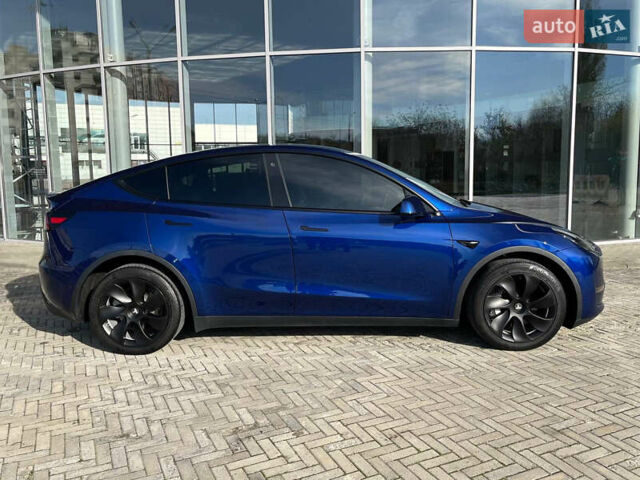 Синий Тесла Model Y, объемом двигателя 0 л и пробегом 35 тыс. км за 30100 $, фото 4 на Automoto.ua