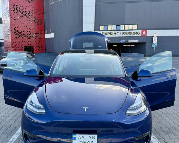 Синий Тесла Model Y, объемом двигателя 0 л и пробегом 48 тыс. км за 27500 $, фото 25 на Automoto.ua