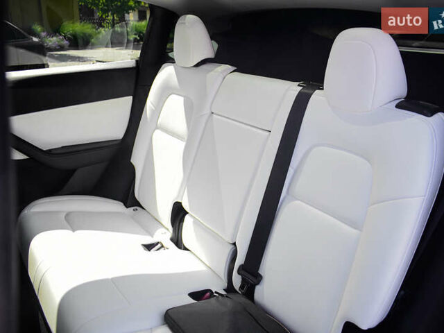 Синій Тесла Model Y, об'ємом двигуна 0 л та пробігом 85 тис. км за 20700 $, фото 5 на Automoto.ua