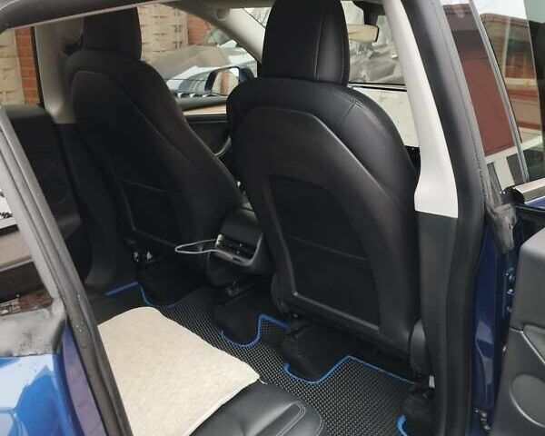 Синий Тесла Model Y, объемом двигателя 0 л и пробегом 40 тыс. км за 28000 $, фото 6 на Automoto.ua