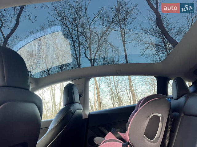Синій Тесла Model Y, об'ємом двигуна 0 л та пробігом 72 тис. км за 27500 $, фото 25 на Automoto.ua