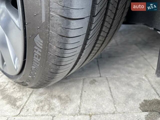 Синий Тесла Model Y, объемом двигателя 0 л и пробегом 87 тыс. км за 23999 $, фото 31 на Automoto.ua