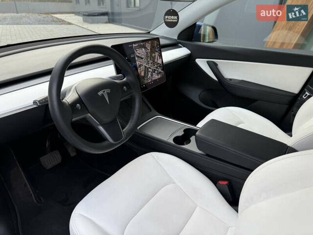 Синій Тесла Model Y, об'ємом двигуна 0 л та пробігом 135 тис. км за 19300 $, фото 7 на Automoto.ua