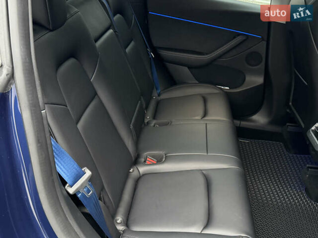 Синий Тесла Model Y, объемом двигателя 0 л и пробегом 88 тыс. км за 31990 $, фото 35 на Automoto.ua