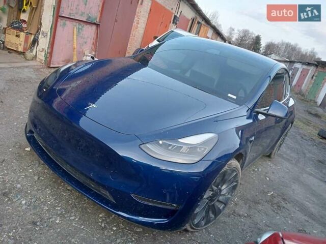 Синий Тесла Model Y, объемом двигателя 0 л и пробегом 115 тыс. км за 21900 $, фото 7 на Automoto.ua
