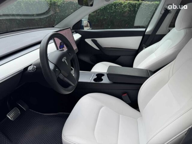 Тесла Model Y 2021 в Киеве на Automoto.ua Синий Тесла Model Y, объемом двигателя 0 л и пробегом 86 тыс. км за 19390 $, фото 14 на Automoto.ua