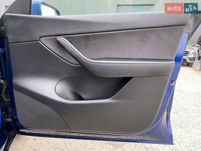 Синій Тесла Model Y, об'ємом двигуна 0 л та пробігом 91 тис. км за 25990 $, фото 22 на Automoto.ua