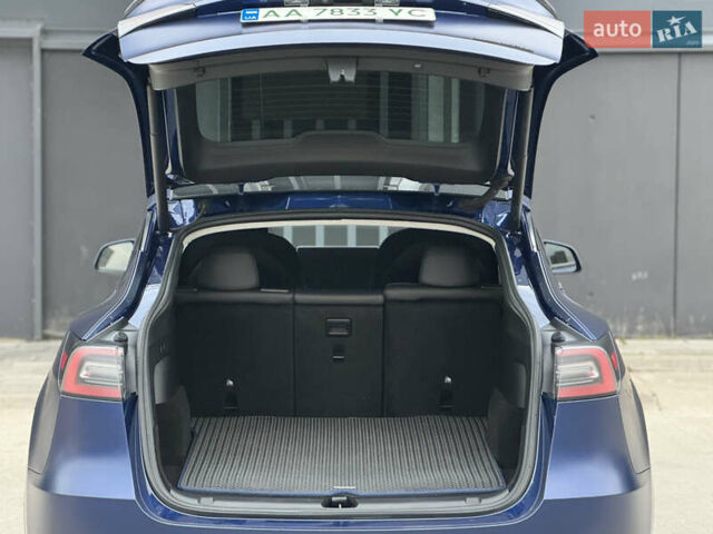Синий Тесла Model Y, объемом двигателя 0 л и пробегом 88 тыс. км за 31990 $, фото 21 на Automoto.ua