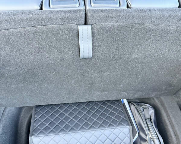 Синий Тесла Model Y, объемом двигателя 0 л и пробегом 48 тыс. км за 27500 $, фото 21 на Automoto.ua