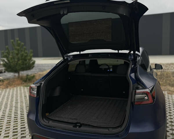 Синій Тесла Model Y, об'ємом двигуна 0 л та пробігом 48 тис. км за 30000 $, фото 41 на Automoto.ua
