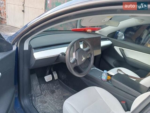 Синий Тесла Model Y, объемом двигателя 0 л и пробегом 115 тыс. км за 21900 $, фото 14 на Automoto.ua