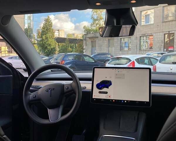 Синий Тесла Model Y, объемом двигателя 0 л и пробегом 24 тыс. км за 26000 $, фото 7 на Automoto.ua