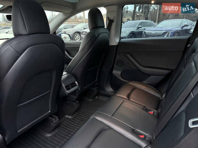 Синий Тесла Model Y, объемом двигателя 0 л и пробегом 114 тыс. км за 24800 $, фото 22 на Automoto.ua