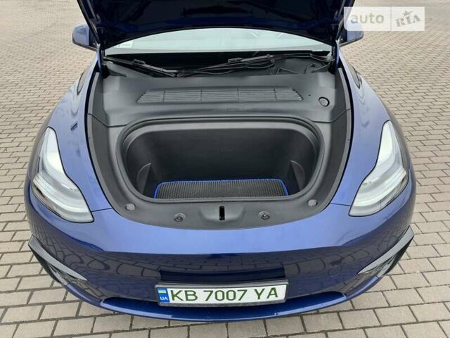Синій Тесла Model Y, об'ємом двигуна 0 л та пробігом 28 тис. км за 38555 $, фото 40 на Automoto.ua