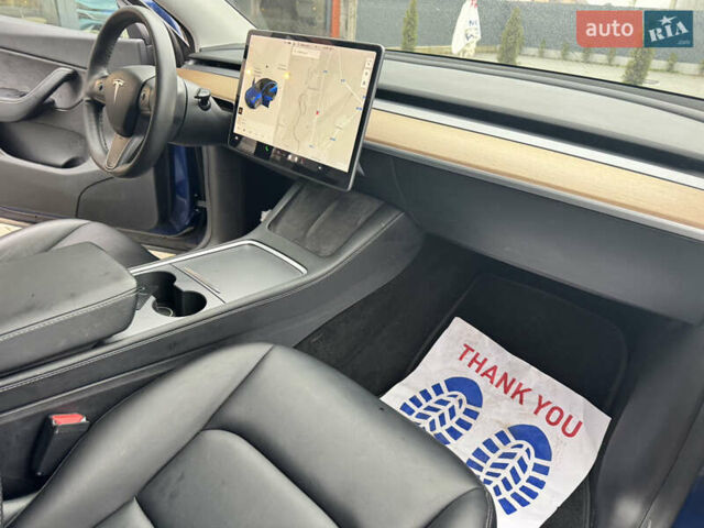 Синій Тесла Model Y, об'ємом двигуна 0 л та пробігом 44 тис. км за 23500 $, фото 26 на Automoto.ua