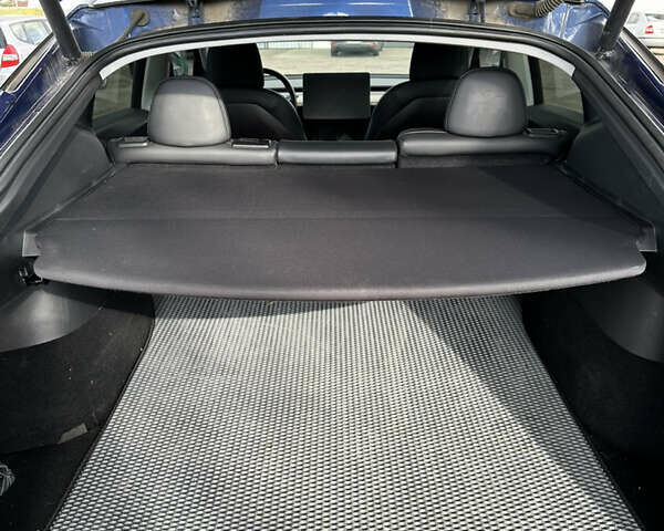 Синий Тесла Model Y, объемом двигателя 0 л и пробегом 116 тыс. км за 22999 $, фото 8 на Automoto.ua