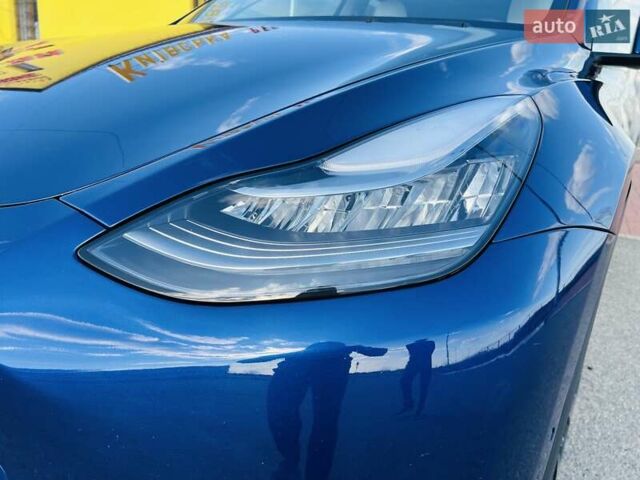 Синий Тесла Model Y, объемом двигателя 0 л и пробегом 69 тыс. км за 22200 $, фото 35 на Automoto.ua