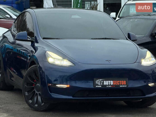 Синий Тесла Model Y, объемом двигателя 0 л и пробегом 114 тыс. км за 24800 $, фото 5 на Automoto.ua