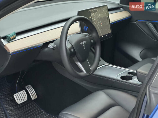 Синий Тесла Model Y, объемом двигателя 0 л и пробегом 88 тыс. км за 31990 $, фото 30 на Automoto.ua
