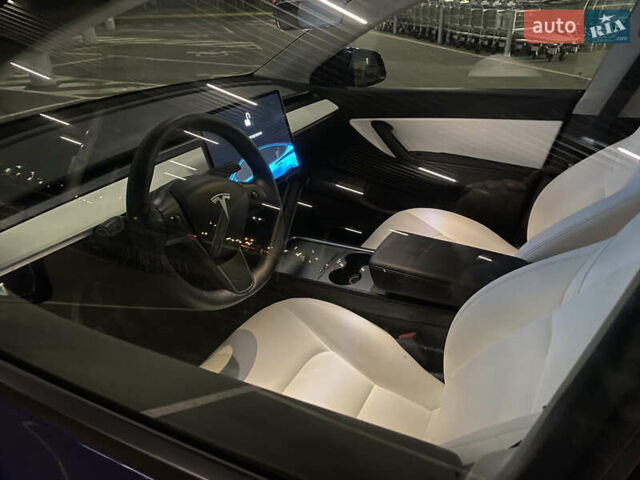 Синий Тесла Model Y, объемом двигателя 0 л и пробегом 144 тыс. км за 23333 $, фото 9 на Automoto.ua