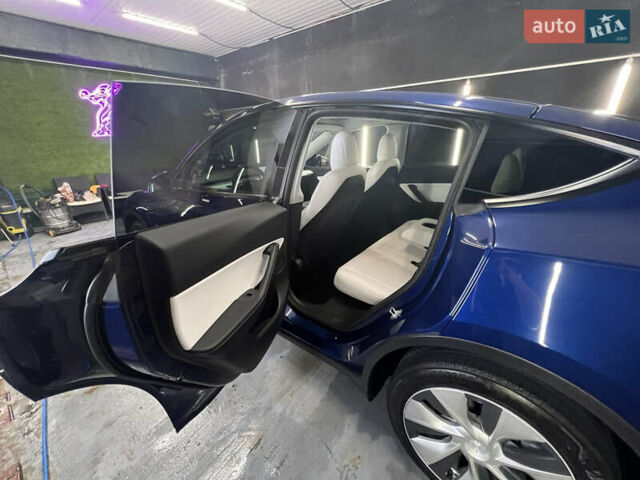 Синий Тесла Model Y, объемом двигателя 0 л и пробегом 126 тыс. км за 22500 $, фото 10 на Automoto.ua