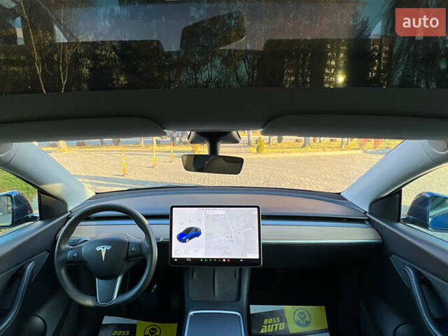 Синий Тесла Model Y, объемом двигателя 0 л и пробегом 72 тыс. км за 25750 $, фото 15 на Automoto.ua