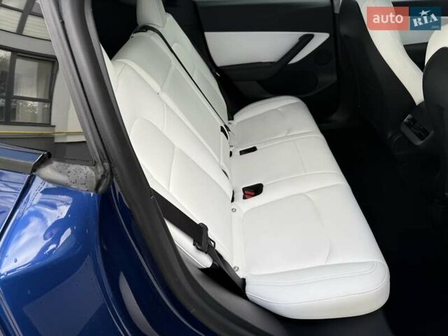 Синий Тесла Model Y, объемом двигателя 0 л и пробегом 86 тыс. км за 25900 $, фото 88 на Automoto.ua