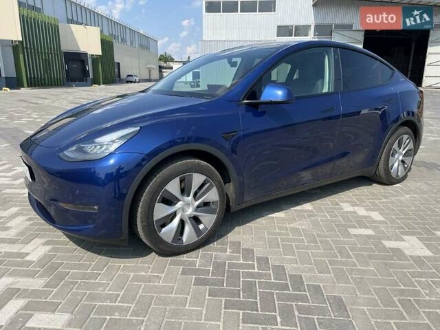 Синий Тесла Model Y, объемом двигателя 0 л и пробегом 61 тыс. км за 26500 $, фото 4 на Automoto.ua