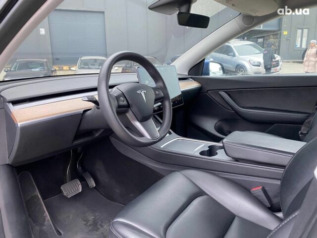 Синій Тесла Model Y, об'ємом двигуна 0 л та пробігом 91 тис. км за 25990 $, фото 8 на Automoto.ua