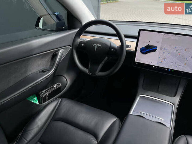 Синий Тесла Model Y, объемом двигателя 0 л и пробегом 60 тыс. км за 20000 $, фото 17 на Automoto.ua