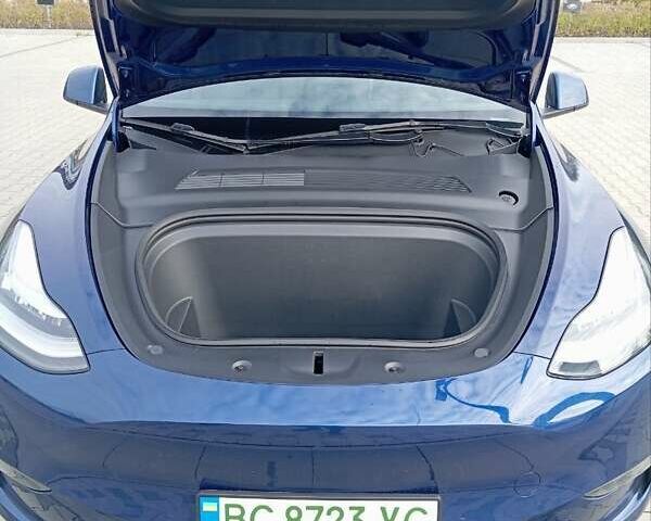 Синий Тесла Model Y, объемом двигателя 0 л и пробегом 51 тыс. км за 25999 $, фото 15 на Automoto.ua