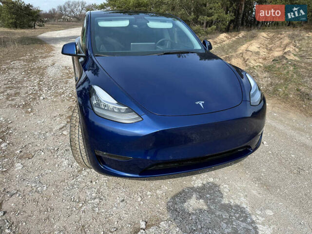 Синий Тесла Model Y, объемом двигателя 0 л и пробегом 35 тыс. км за 27999 $, фото 16 на Automoto.ua