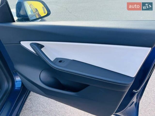 Синий Тесла Model Y, объемом двигателя 0 л и пробегом 69 тыс. км за 22200 $, фото 32 на Automoto.ua