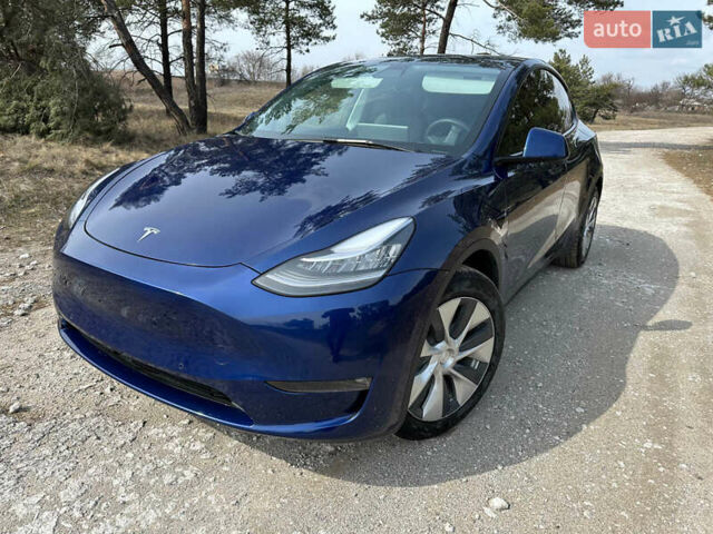 Синий Тесла Model Y, объемом двигателя 0 л и пробегом 35 тыс. км за 27999 $, фото 7 на Automoto.ua