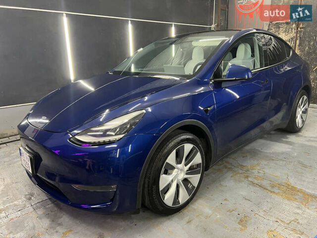 Синий Тесла Model Y, объемом двигателя 0 л и пробегом 126 тыс. км за 22500 $, фото 2 на Automoto.ua