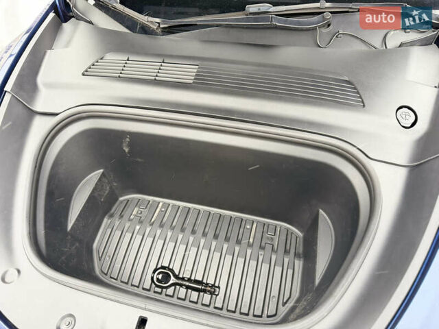 Синий Тесла Model Y, объемом двигателя 0 л и пробегом 63 тыс. км за 27000 $, фото 16 на Automoto.ua